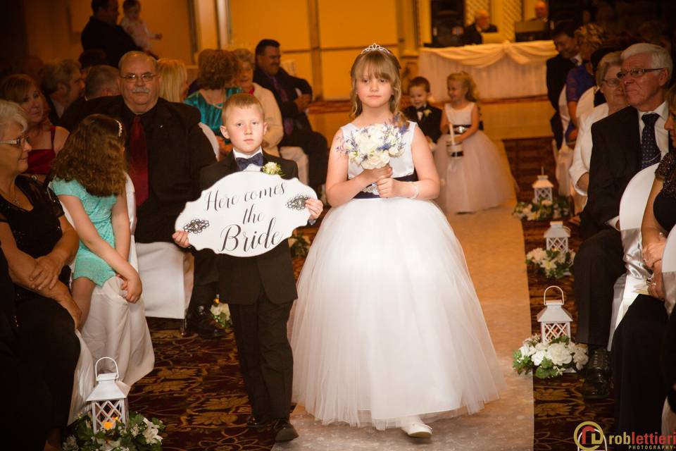 Junior bridal attendants