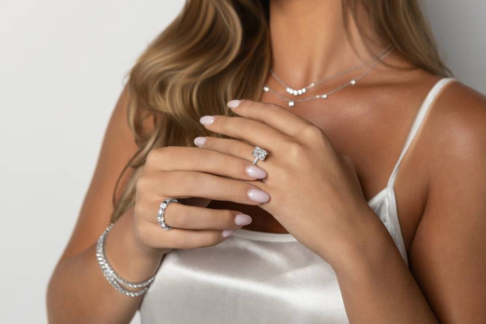 Diamond Ring & Jewelry