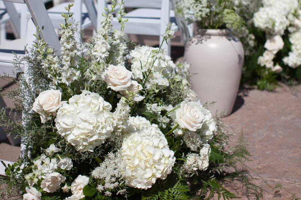 Aisle arrangement