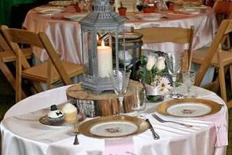 Table lamp candlelit wedding centerpiece