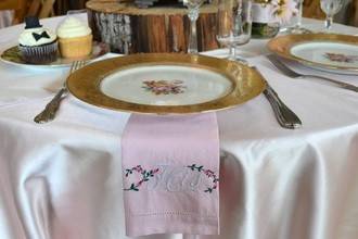 Wedding plate setup