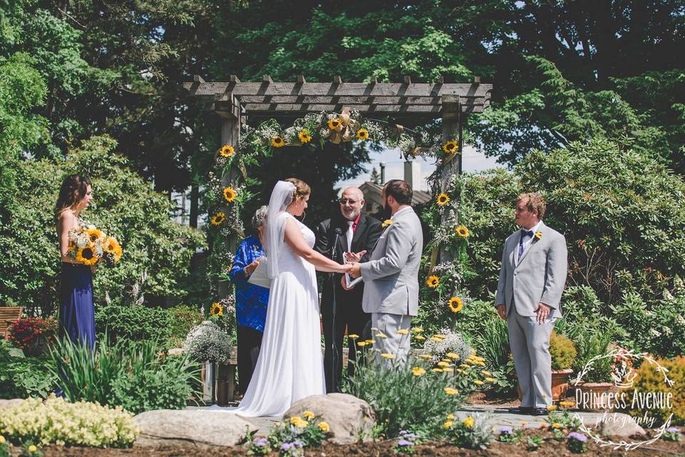 Outdoor Rustic Wedding Erie PA