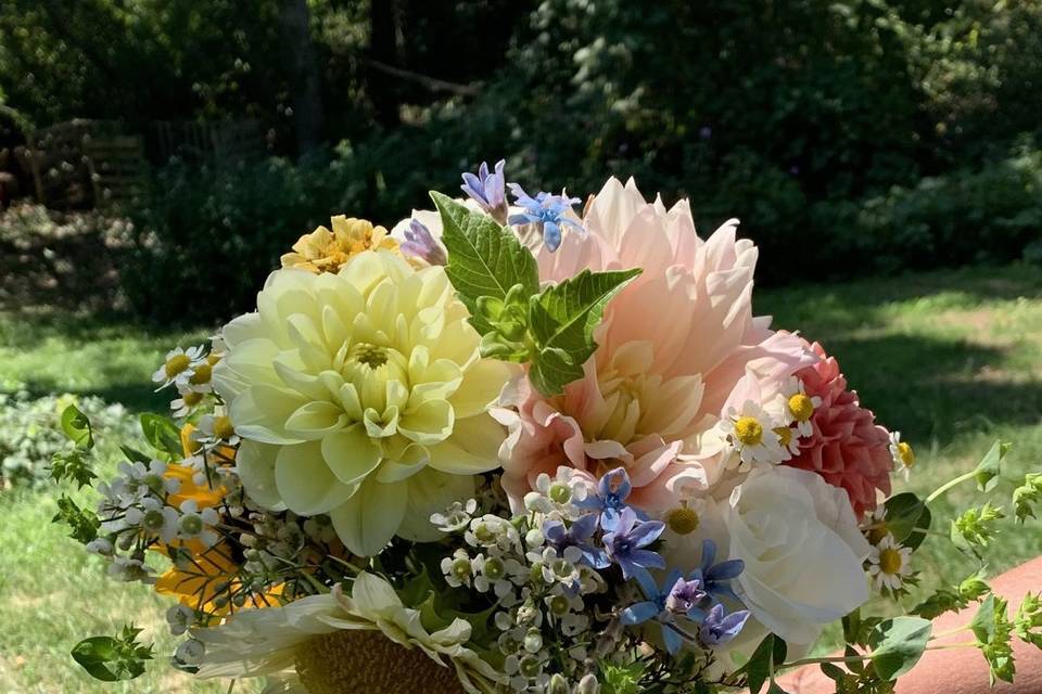Local flowers for the bride