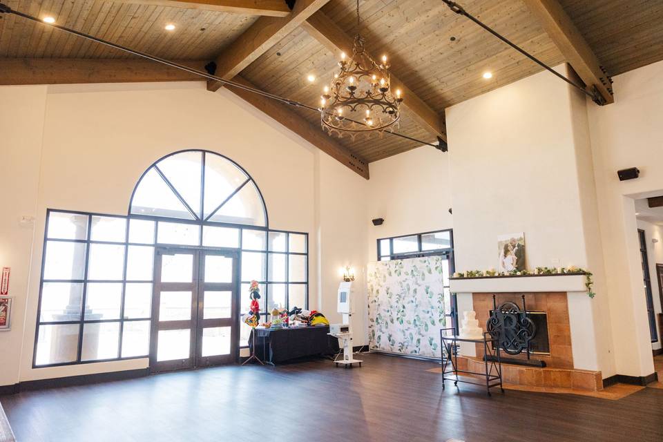 Lounge area