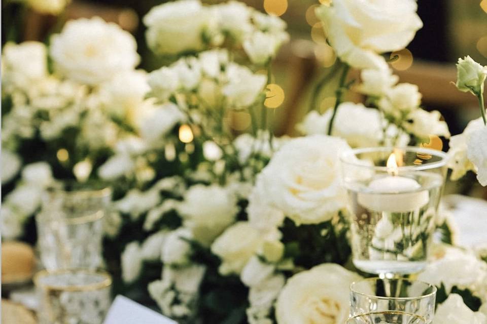 Flowers table