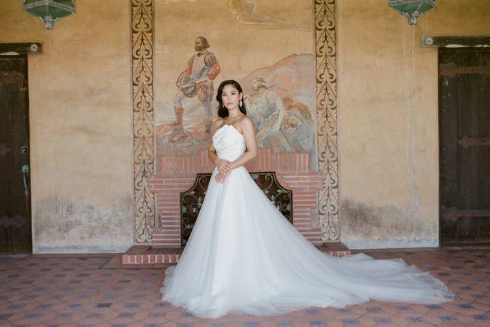 Bride in Tadashi Shoji gown