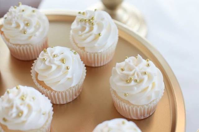 White cupcakes