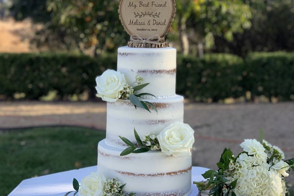 Semi-naked cake