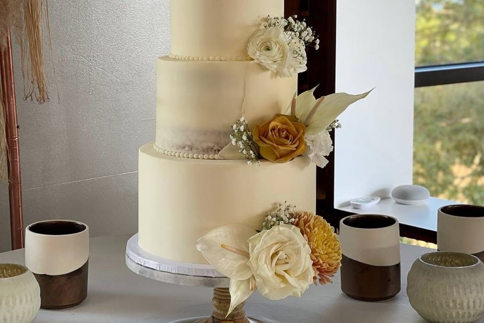 Nancy's Cake Designs - Wedding Cake - Houston, TX - WeddingWire