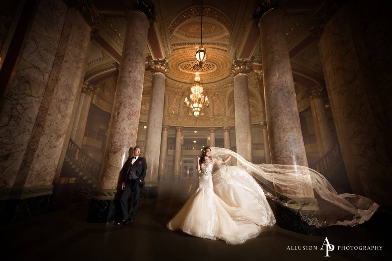 Rialto Square Theatre - Historic Weddings - Joliet, IL - WeddingWire