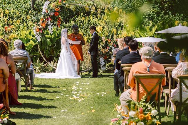 Ceremony lawn