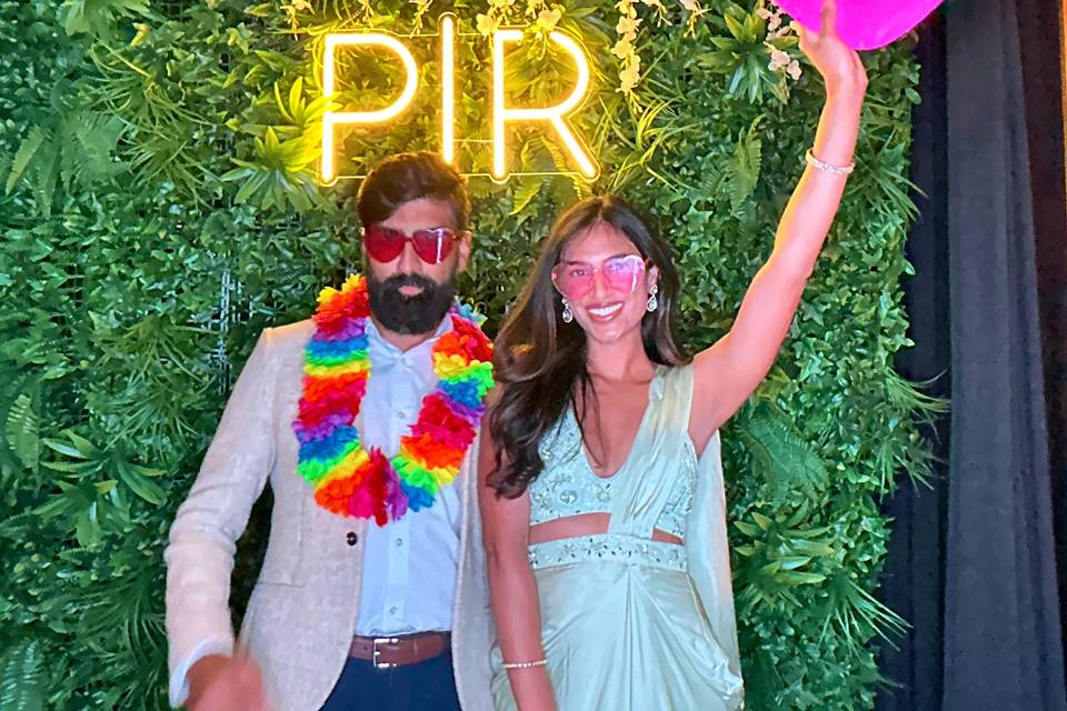 Wedding photobooth fun!
