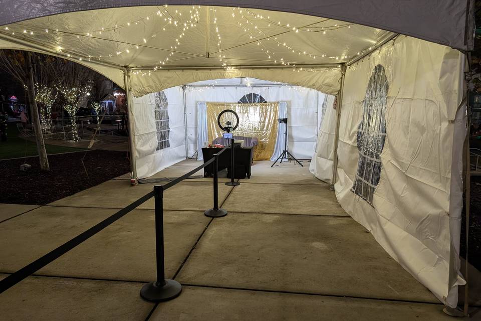 Elegant photobooth setup