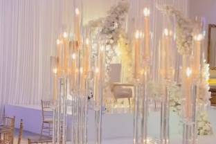 Elegant centerpiece