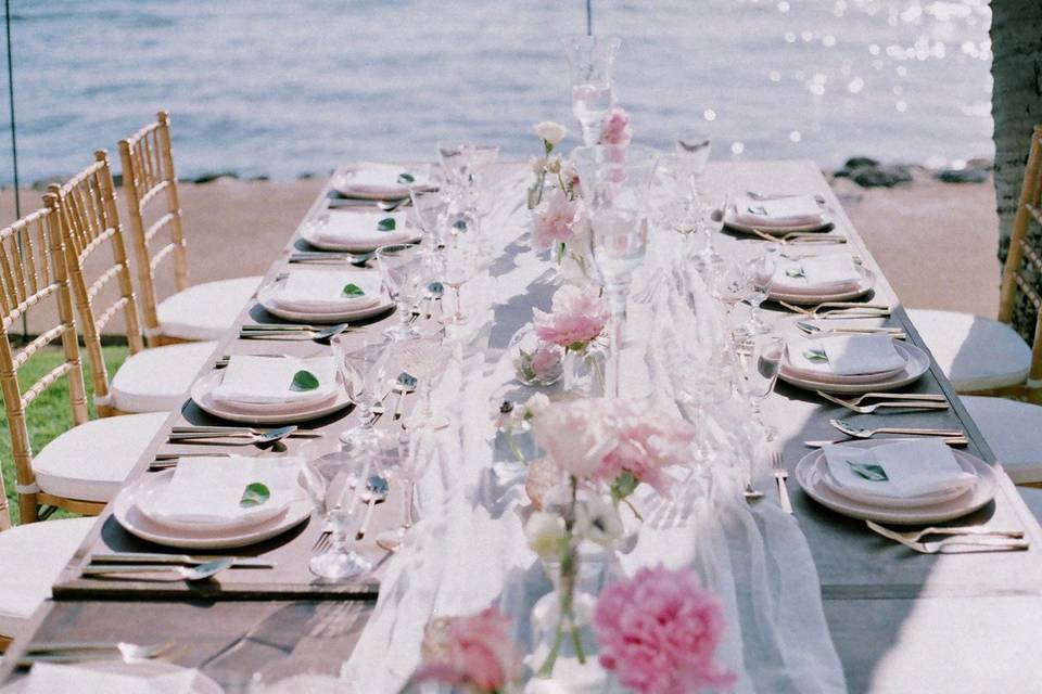 Table setting