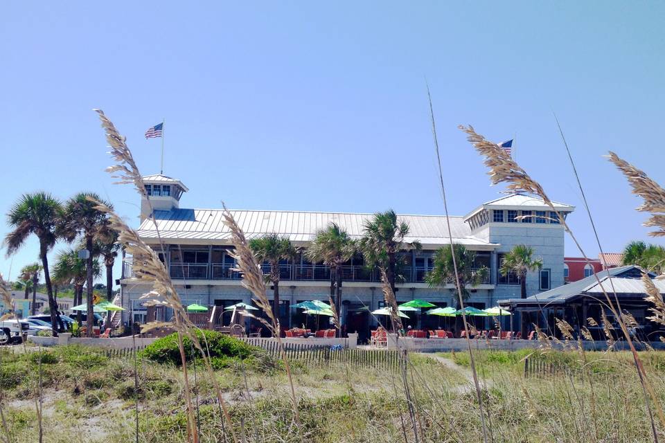 Oceanfront dining