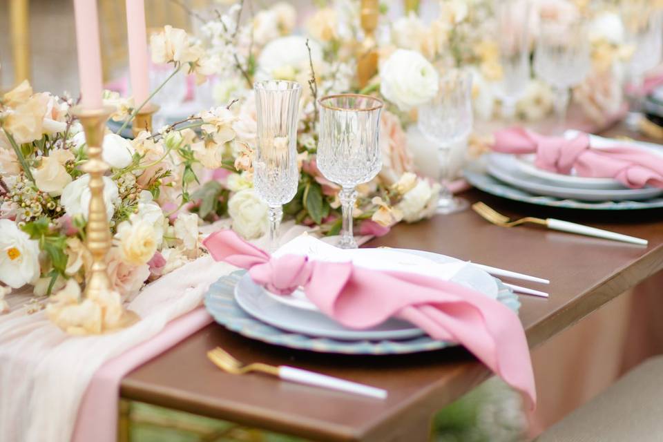 Tablescape