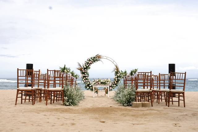 Wendy Martinez Wedding Planner