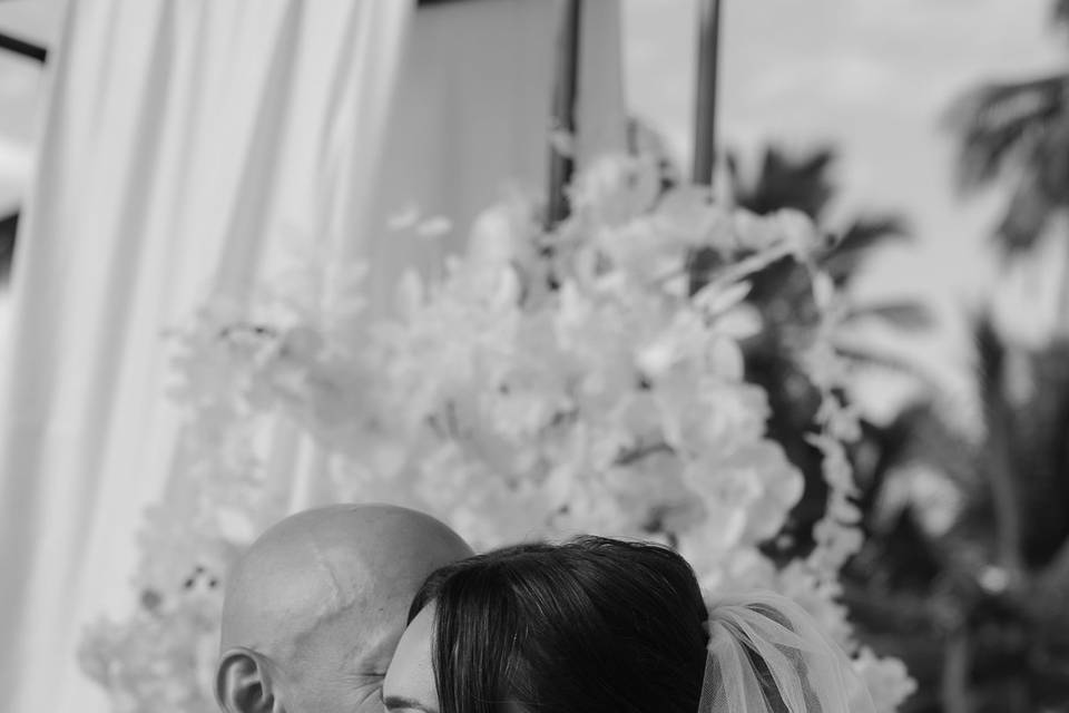 The Meeting at the Altar