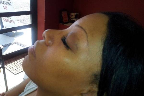 Side Profile Of Threading & Lashes