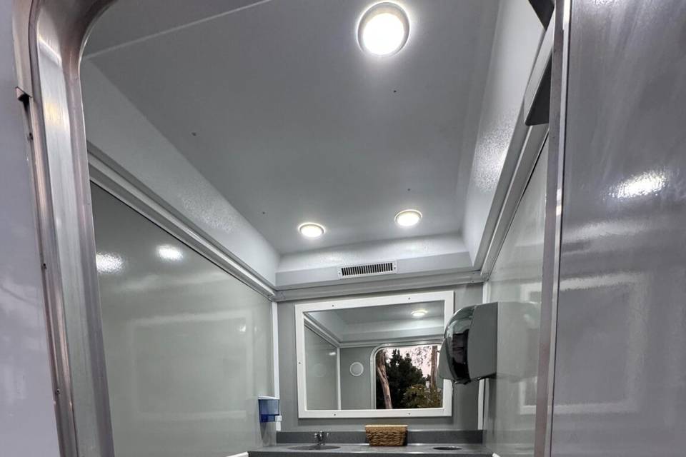 Cencal Luxury Restroom Services