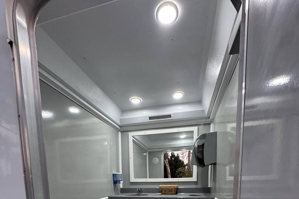 Cencal Luxury Restroom Services