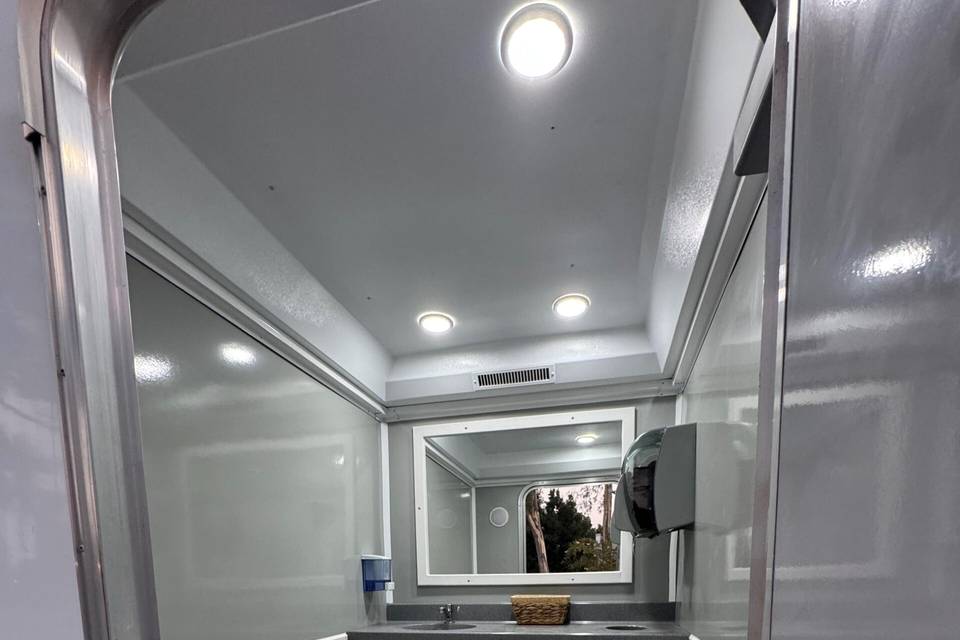 Cencal Luxury Restroom Services