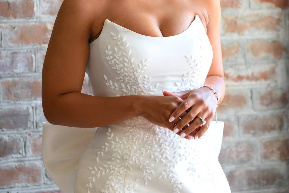 Planters Inn Bridal Portrait