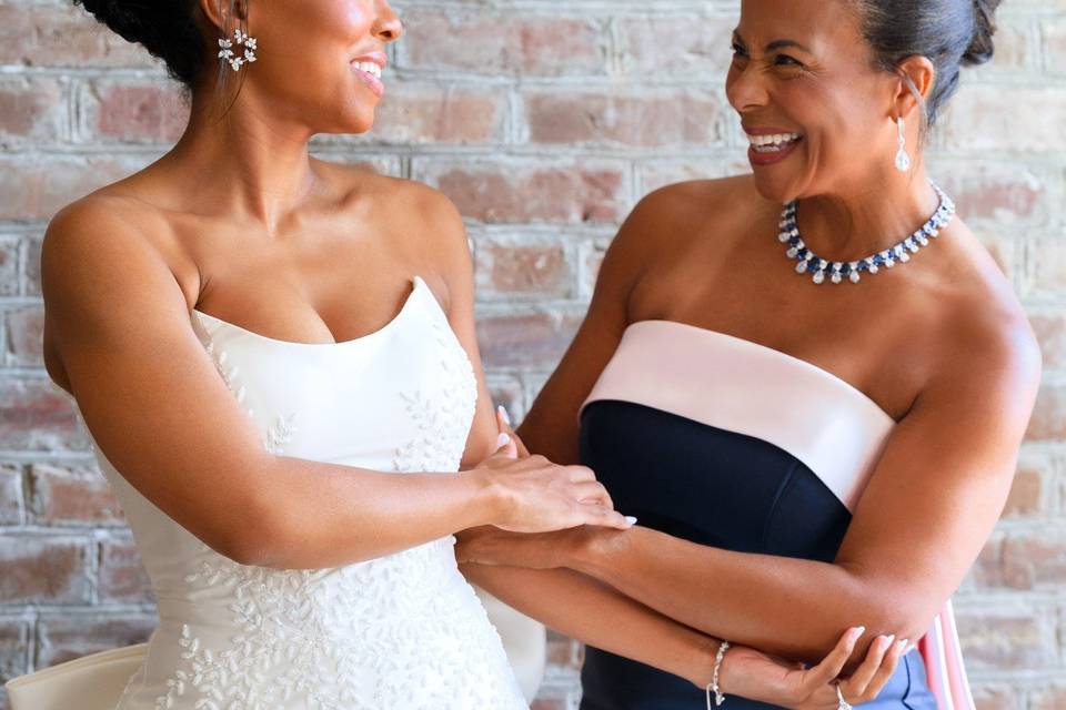 Bride and Mother candid