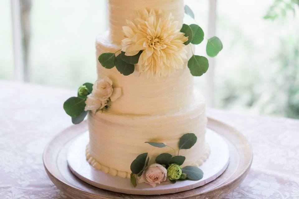 Beautiful wedding cake