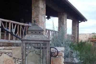 Mancino Arches/Decor