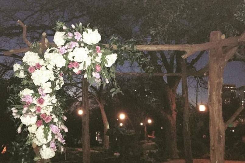 Mancino Arches/Decor