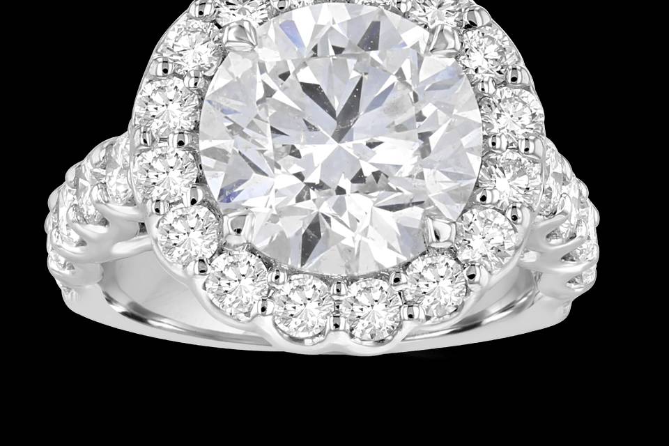 Round Halo Diamond Accent