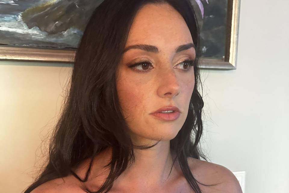 Moth Kisses Makeup Artistry