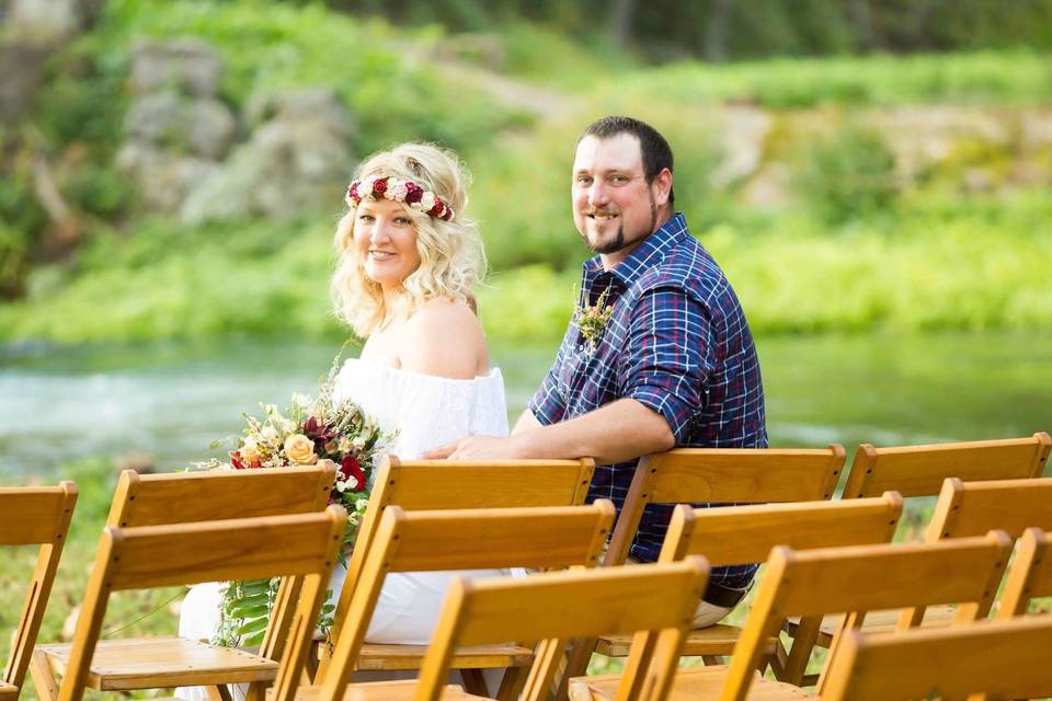 Beautiful park wedding lakeside