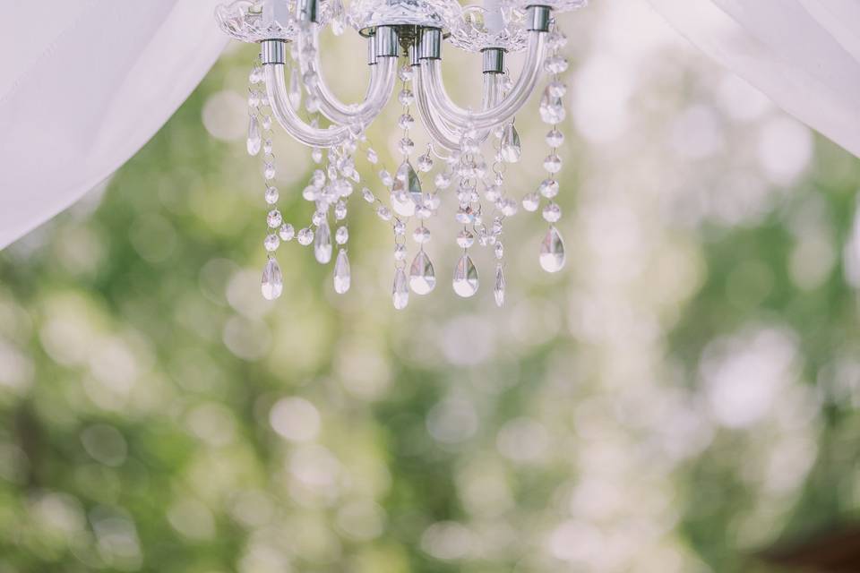 Pretty 4 candle chandelier