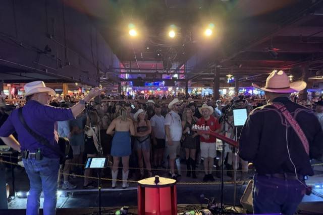 Southern Chrome at Billy Bob's