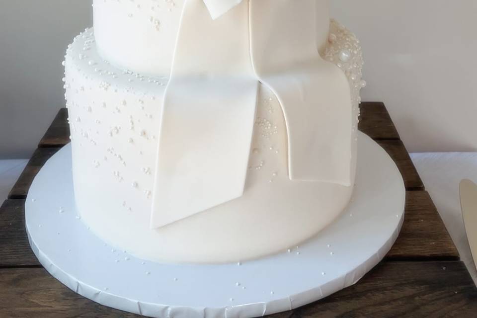 3 tier full fondant