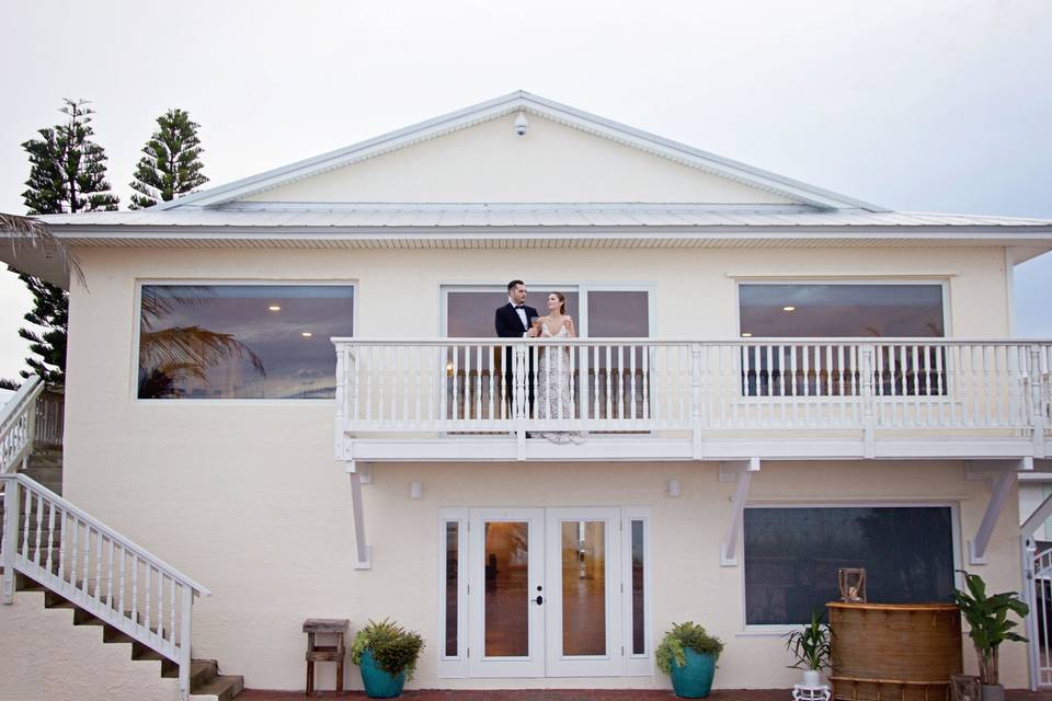 Newlyweds at the balcony