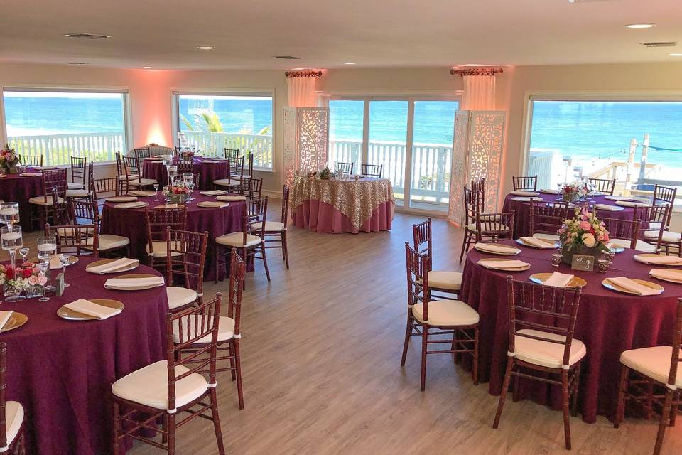 Banquet room dramatic views