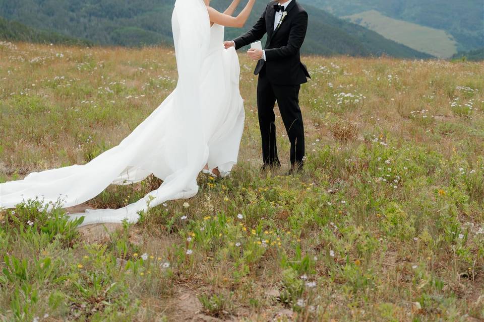 Colorado wedding photographer