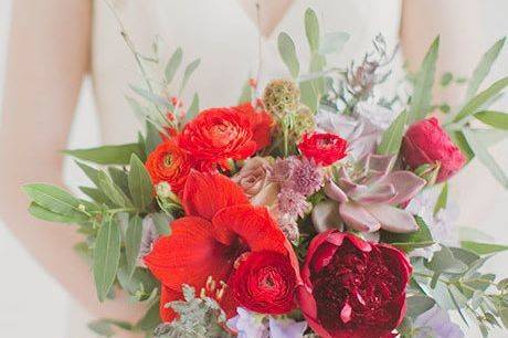 Red wedding bouquet