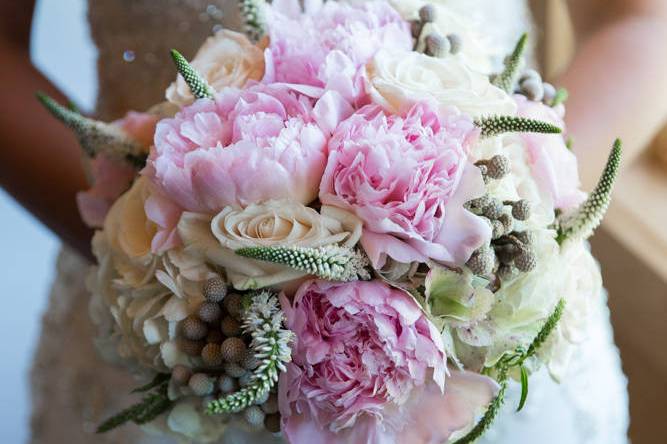 White and pink bouquet