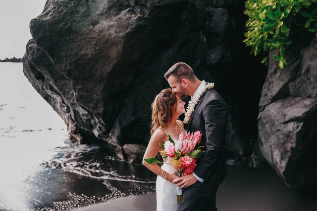 Hana Maui Adventure Elopement