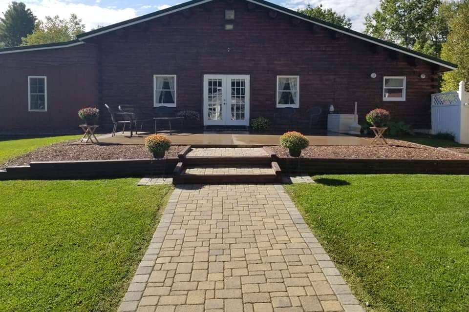 Courtyard outside the barn