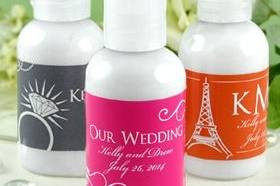 Personalized Silhouette Collection Hand Lotion Favors http://www.littlethingsfavors.com/pesicohalo.html