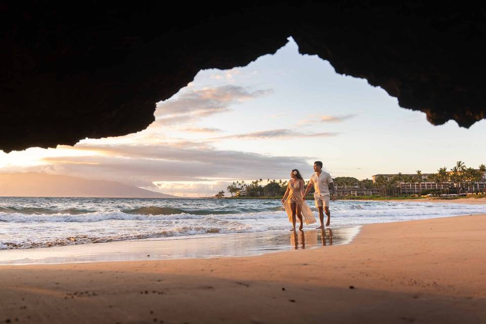Wedding anniversary photo Maui