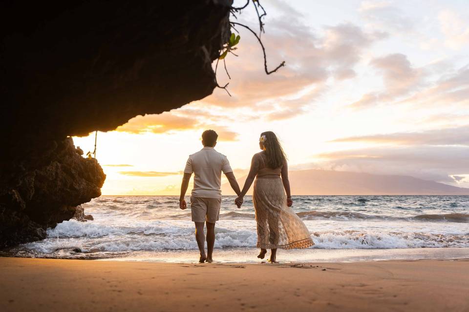 Wedding anniversary photo Maui