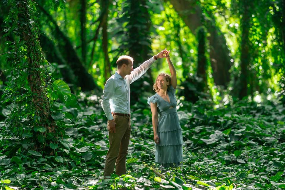 Engagement photo Maui