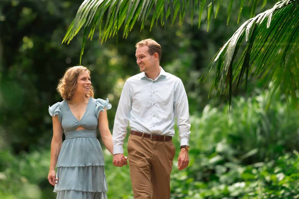 Engagement photo Maui